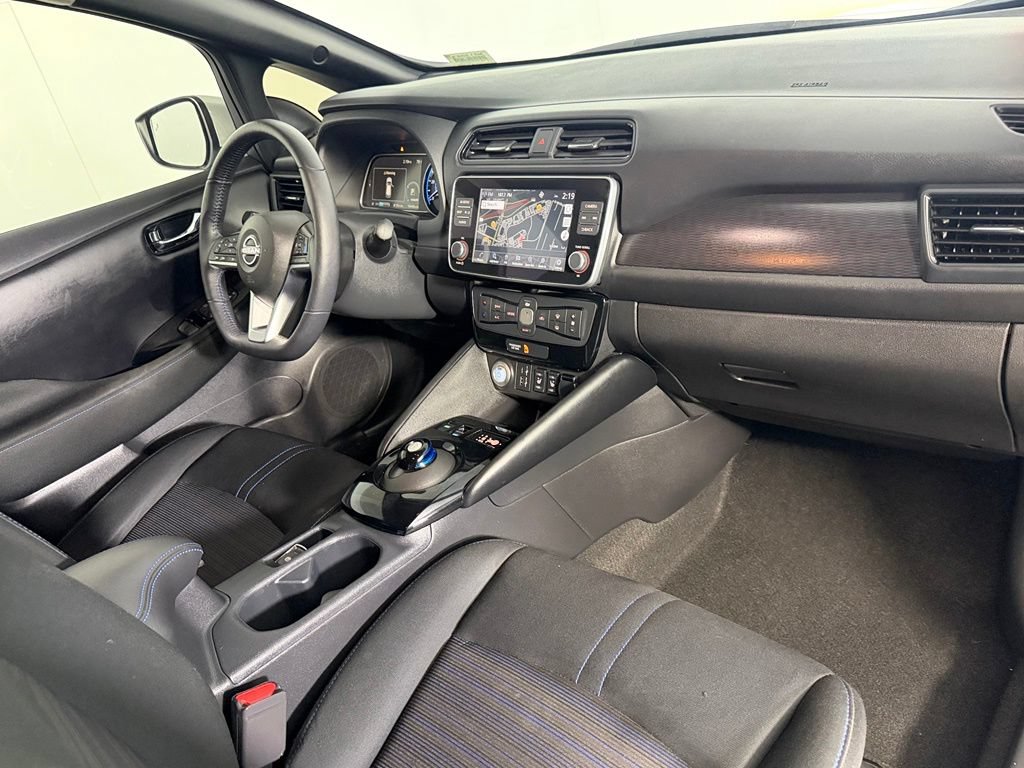 Used 2025 Nissan Leaf SV Plus FWD image 22