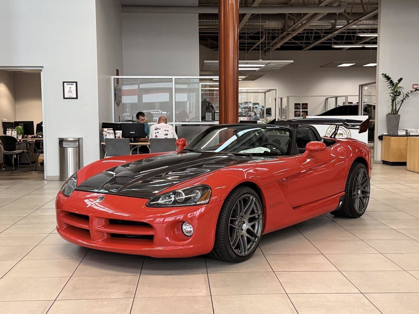 Used 2003 Dodge Viper SRT-10