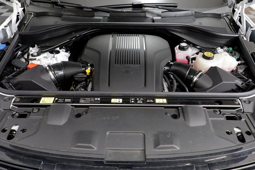 New 2025 Land Rover Range Rover SE AWD/4WD image 25