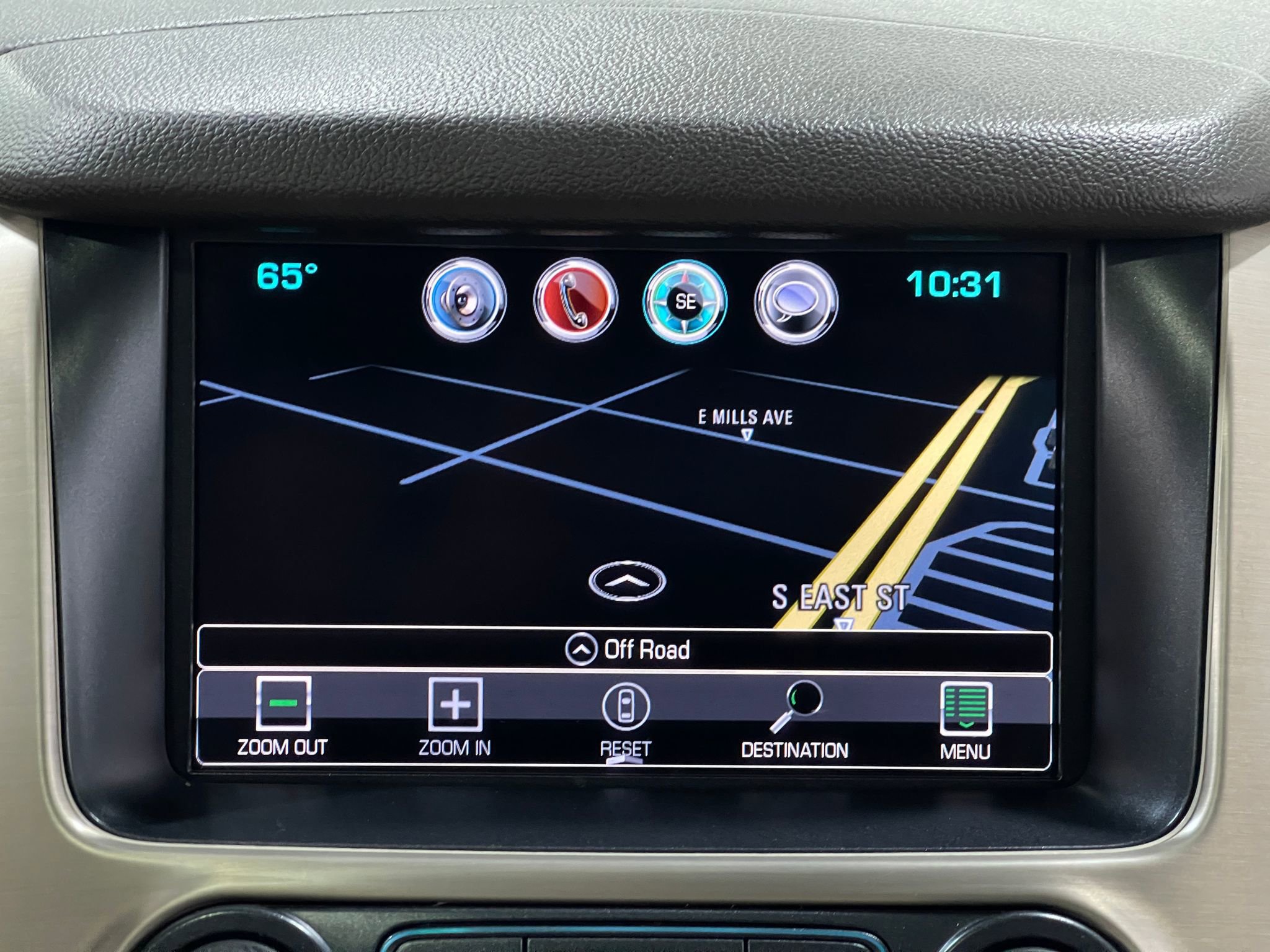 Used 2018 GMC Yukon Denali image 10