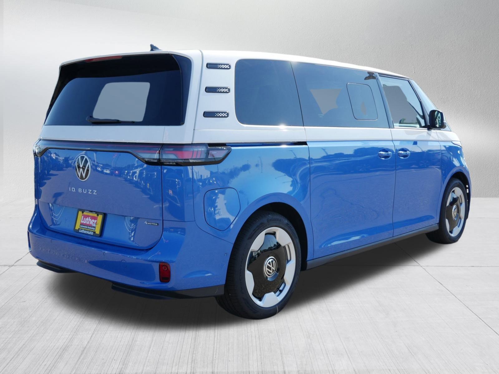 New 2025 Volkswagen ID. Buzz Pro S Plus image 3