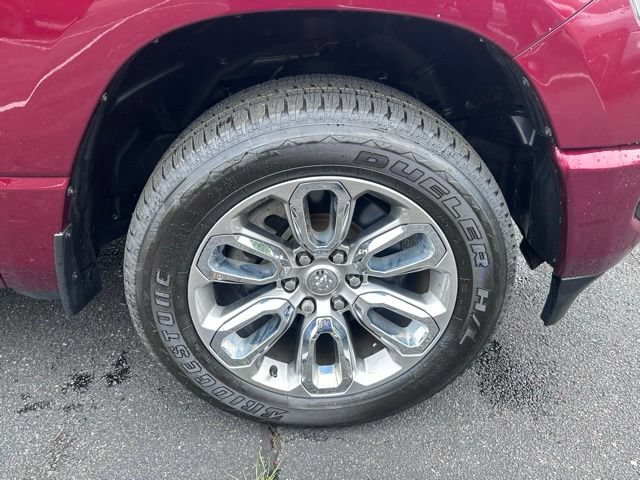 Used 2023 RAM 1500 Laramie AWD/4WD image 12