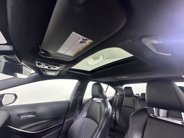 Used 2025 Toyota Corolla XSE FWD image 22