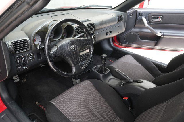 Used 2001 Toyota MR2 image 56