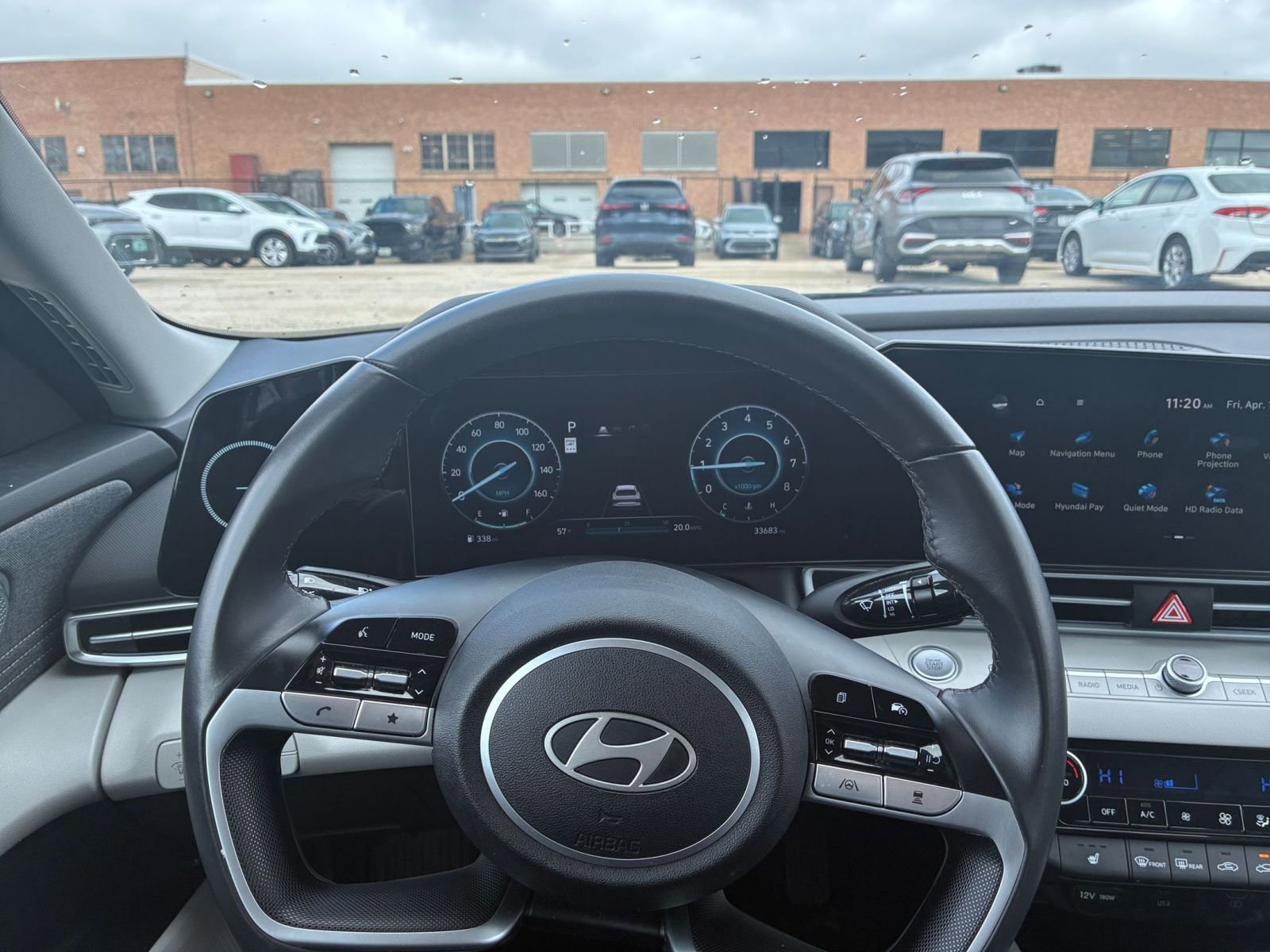 Used 2025 Hyundai Elantra Limited FWD image 36