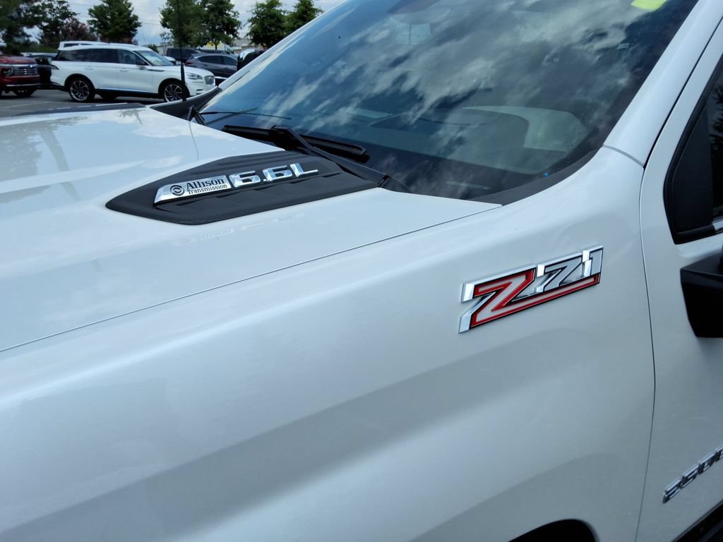 Certified 2024 Chevrolet Silverado 2500 LTZ w/ LTZ Premium Package AWD/4WD image 11