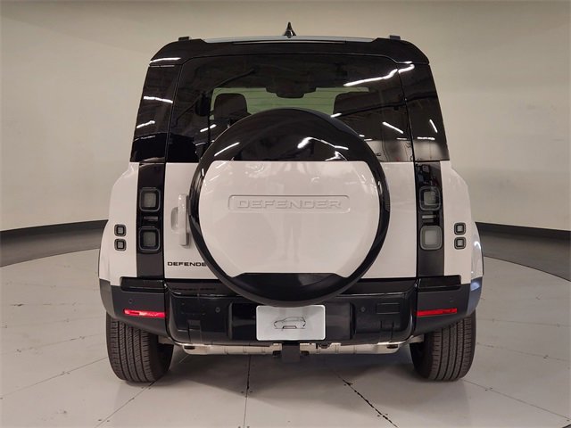New 2026 Land Rover Defender 110 S image 10