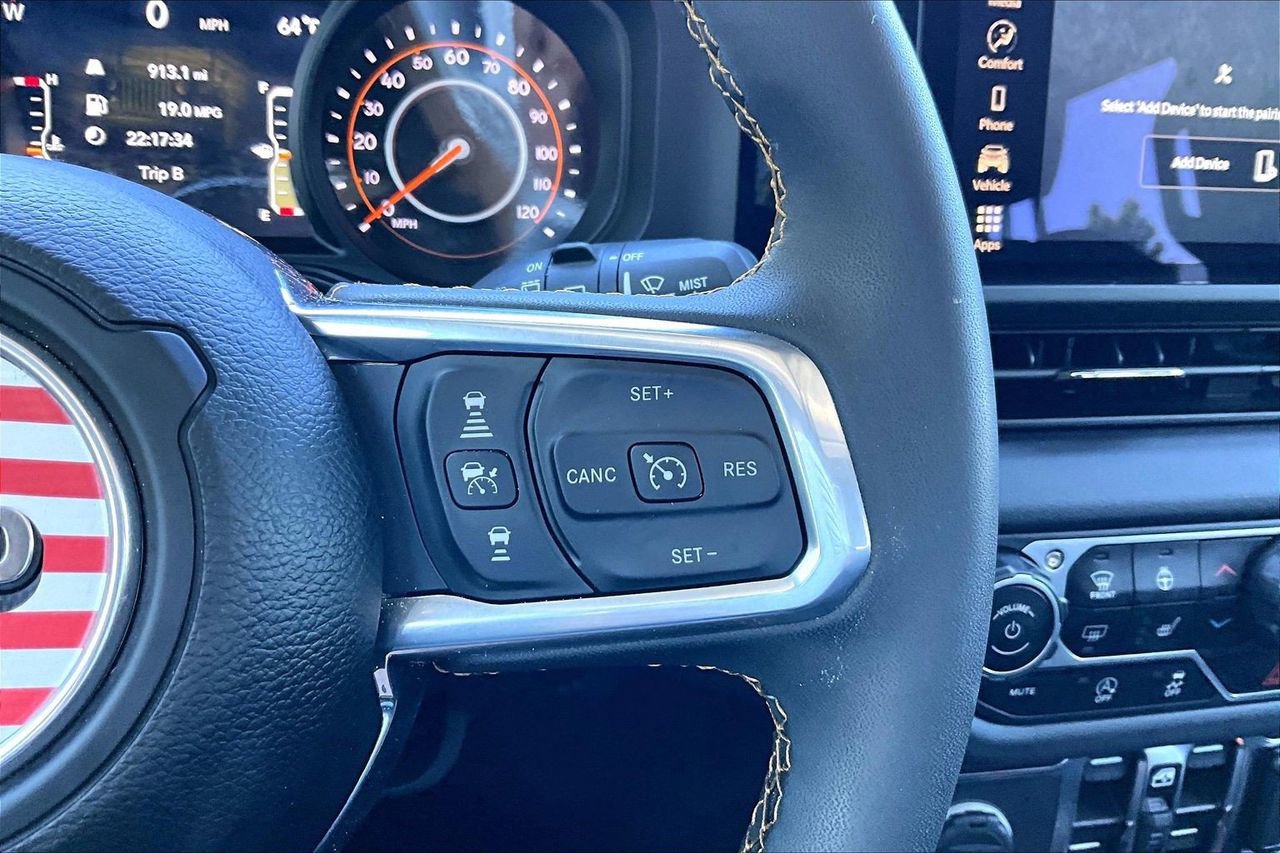 Certified 2024 Jeep Wrangler Unlimited Sahara w/ Safety Group AWD/4WD image 28