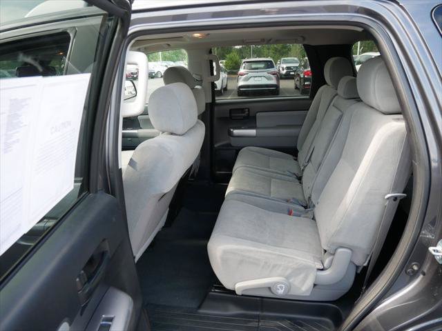 Certified 2019 Toyota Sequoia SR5 AWD/4WD image 12