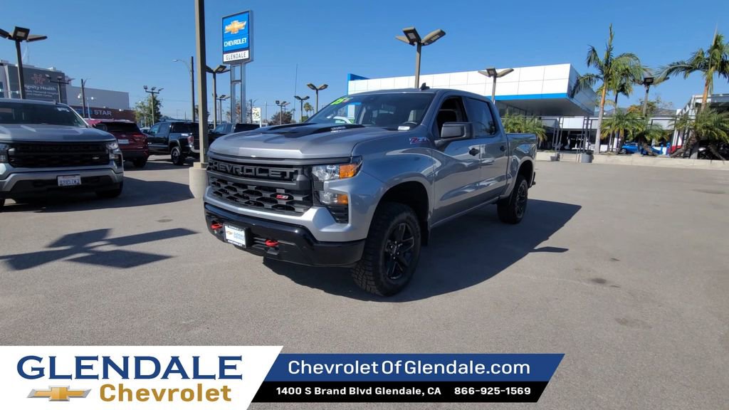 Certified 2025 Chevrolet Silverado 1500 Custom Trail Boss image 3