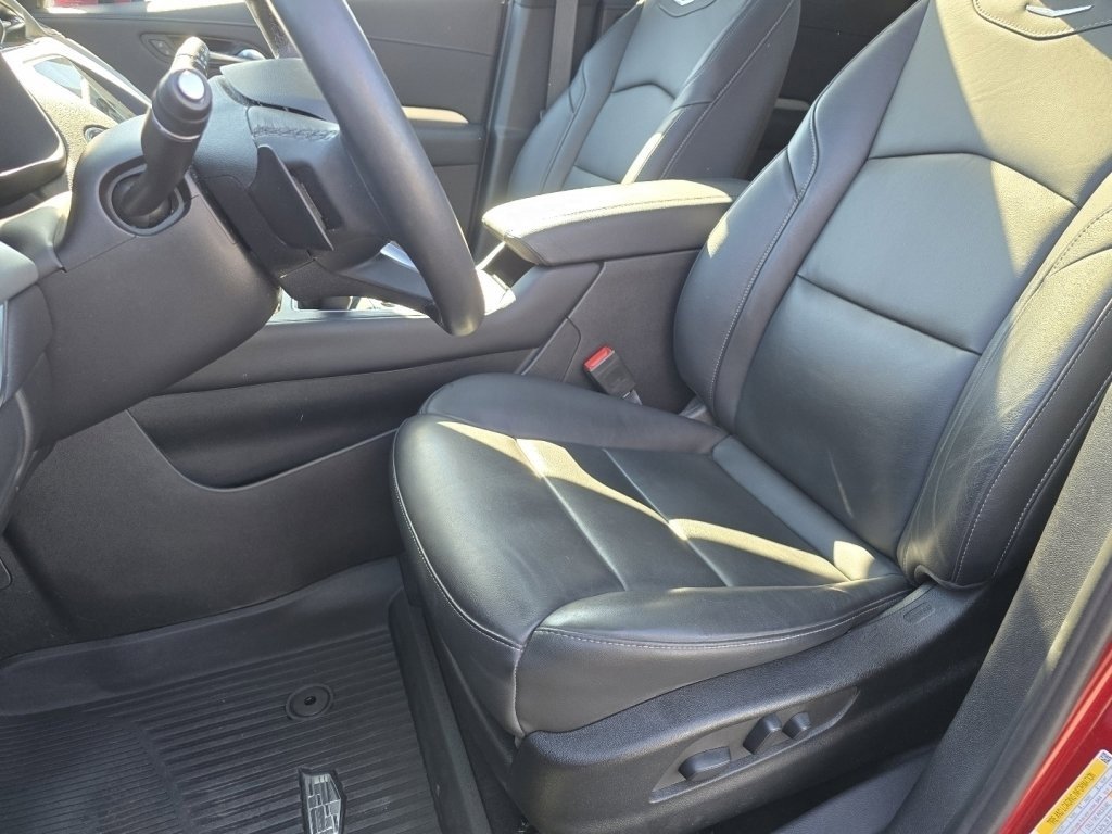 Used 2023 Cadillac XT4 Premium Luxury image 20