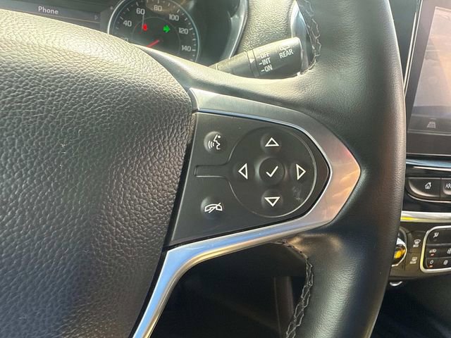 Used 2023 Chevrolet Traverse LT image 32