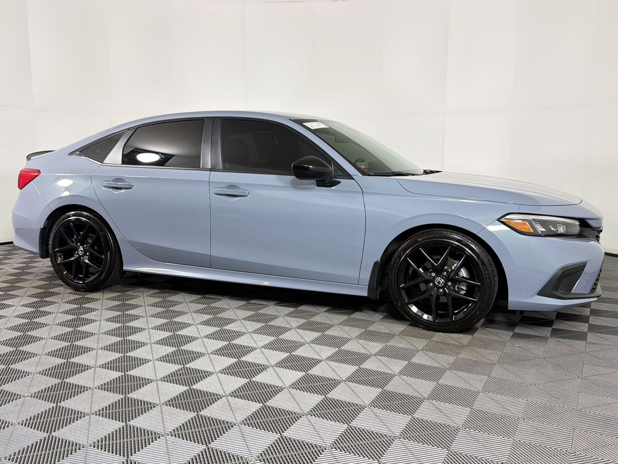 Used 2024 Honda Civic Sport image 5