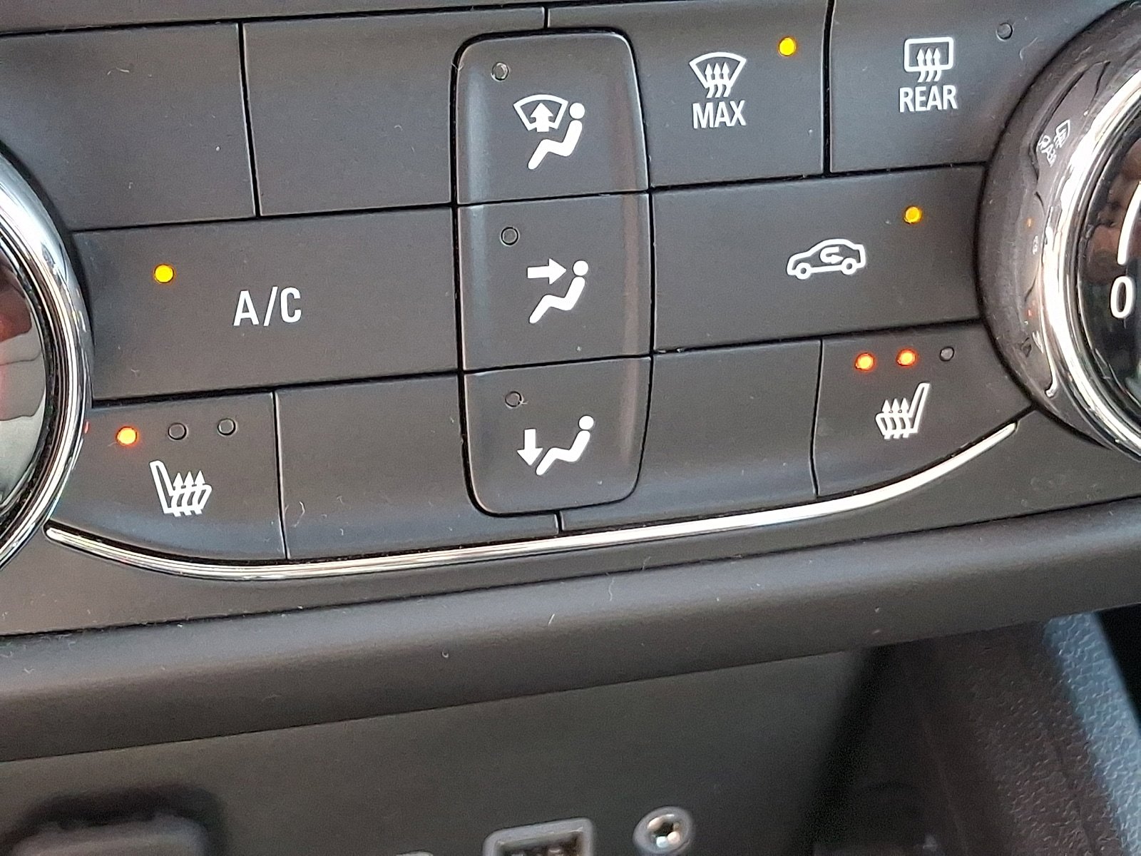 Certified 2023 Chevrolet TrailBlazer LT FWD image 26