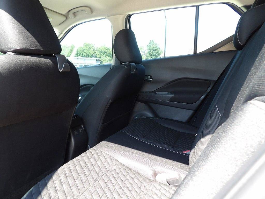 Used 2021 Nissan Kicks SV FWD image 28