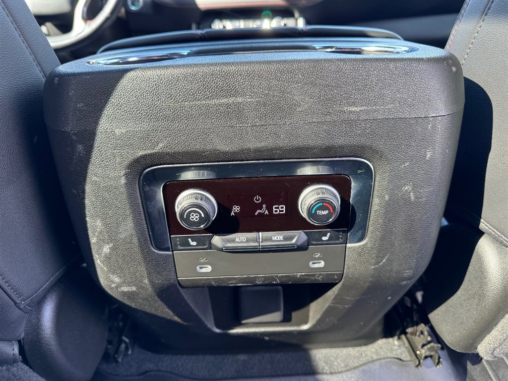 Used 2022 Chevrolet Tahoe RST w/ Luxury Package image 26