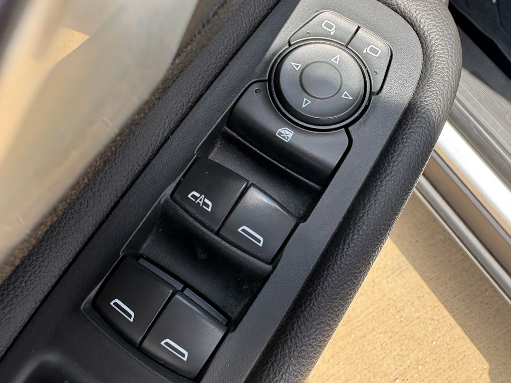 Used 2021 GMC Terrain SLE w/ Driver Convenience Package FWD image 11