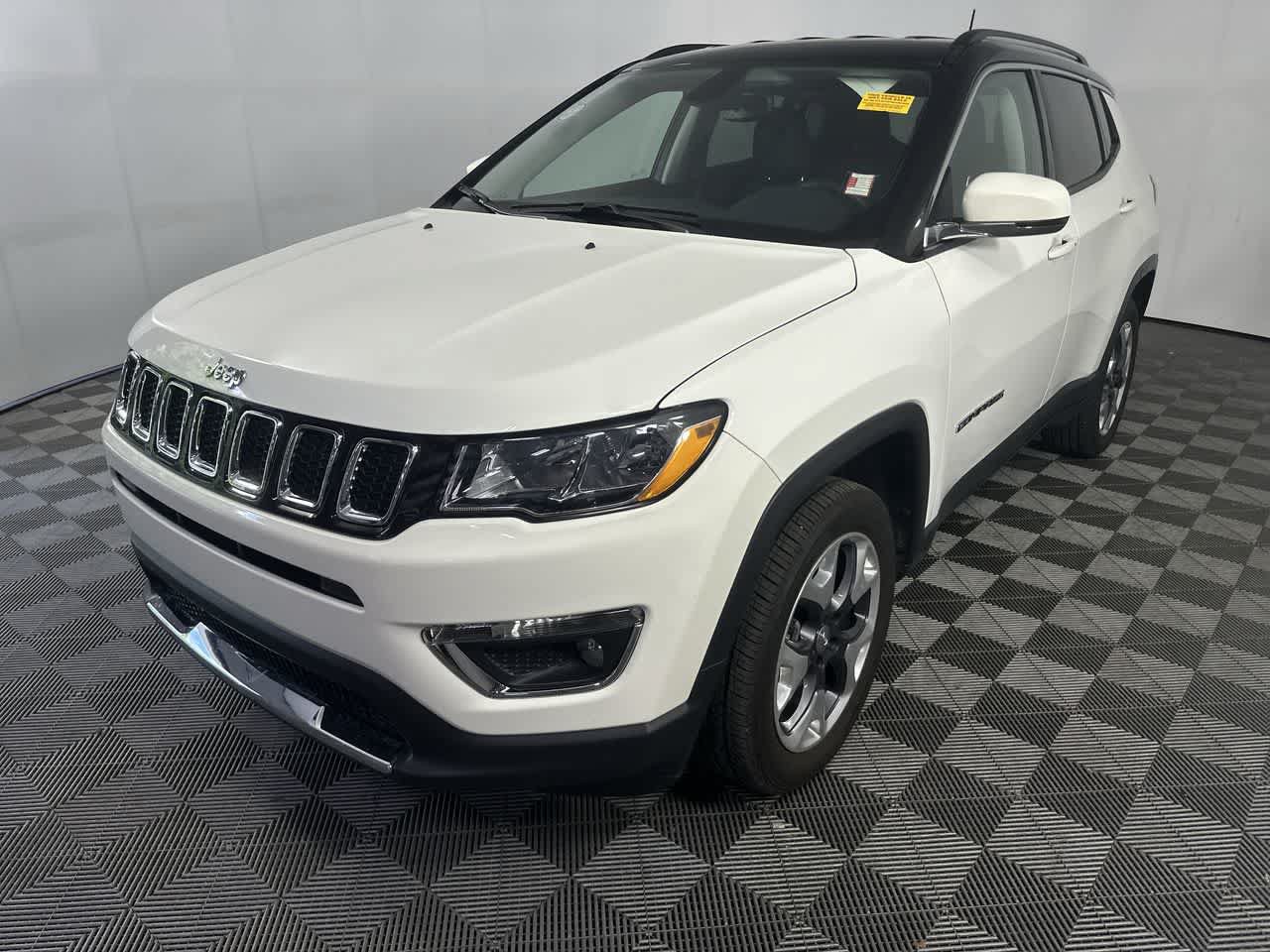 Used 2020 Jeep Compass Limited AWD/4WD image 4