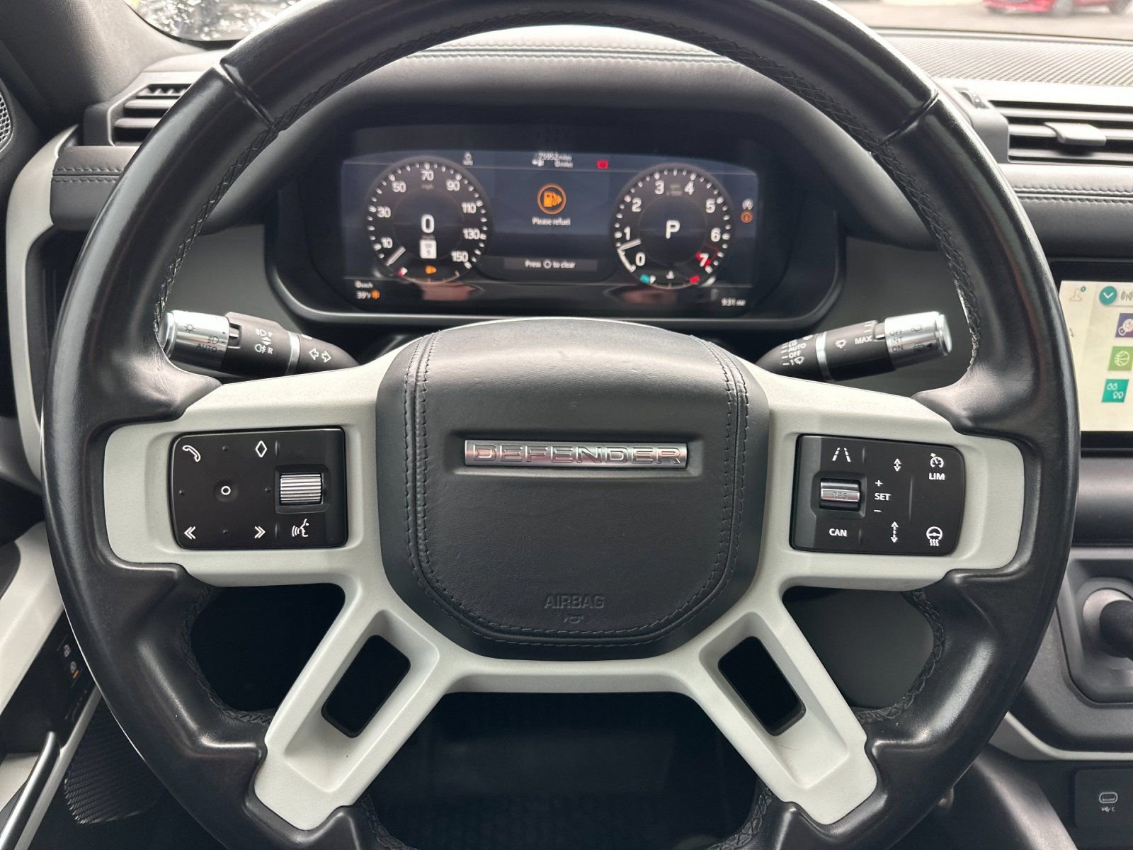 Used 2020 Land Rover Defender 110 HSE image 23