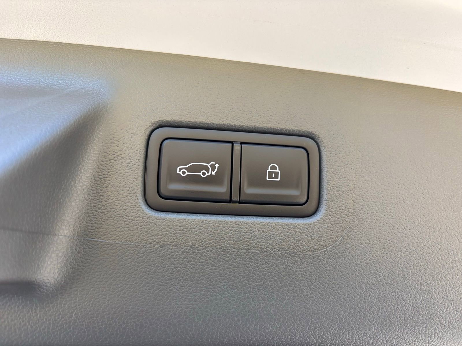 New 2026 Hyundai Santa Fe SEL FWD image 17