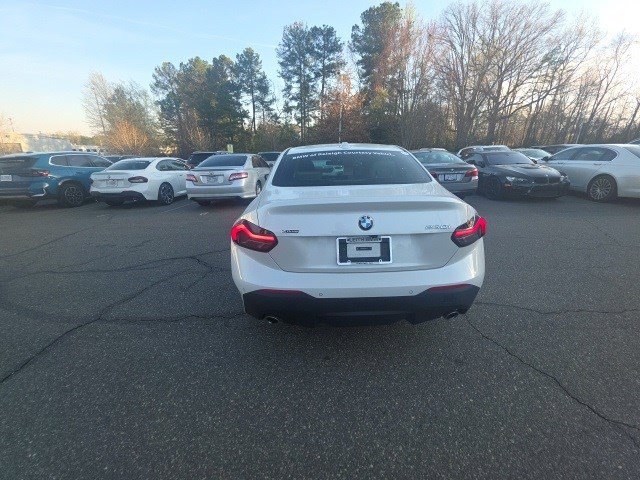 Used 2025 BMW 230i xDrive Coupe w/ Premium Package image 10