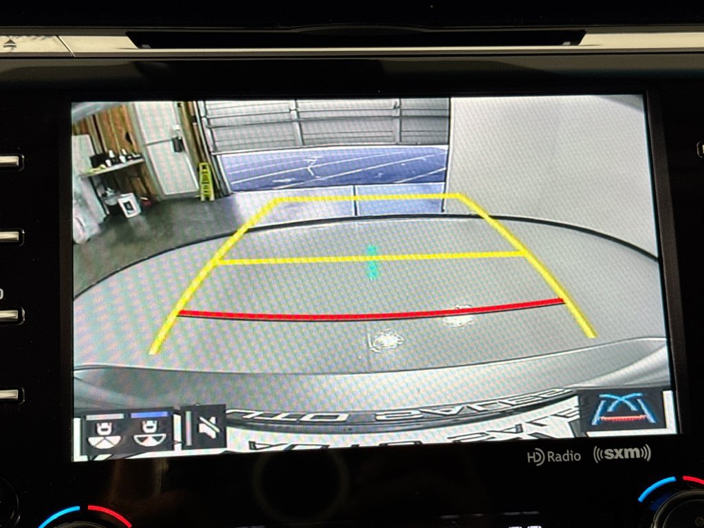 Used 2019 Toyota Camry XLE FWD image 36