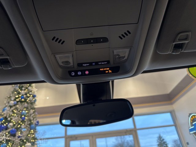 Used 2023 Chevrolet Blazer LT w/ Convenience Package image 12