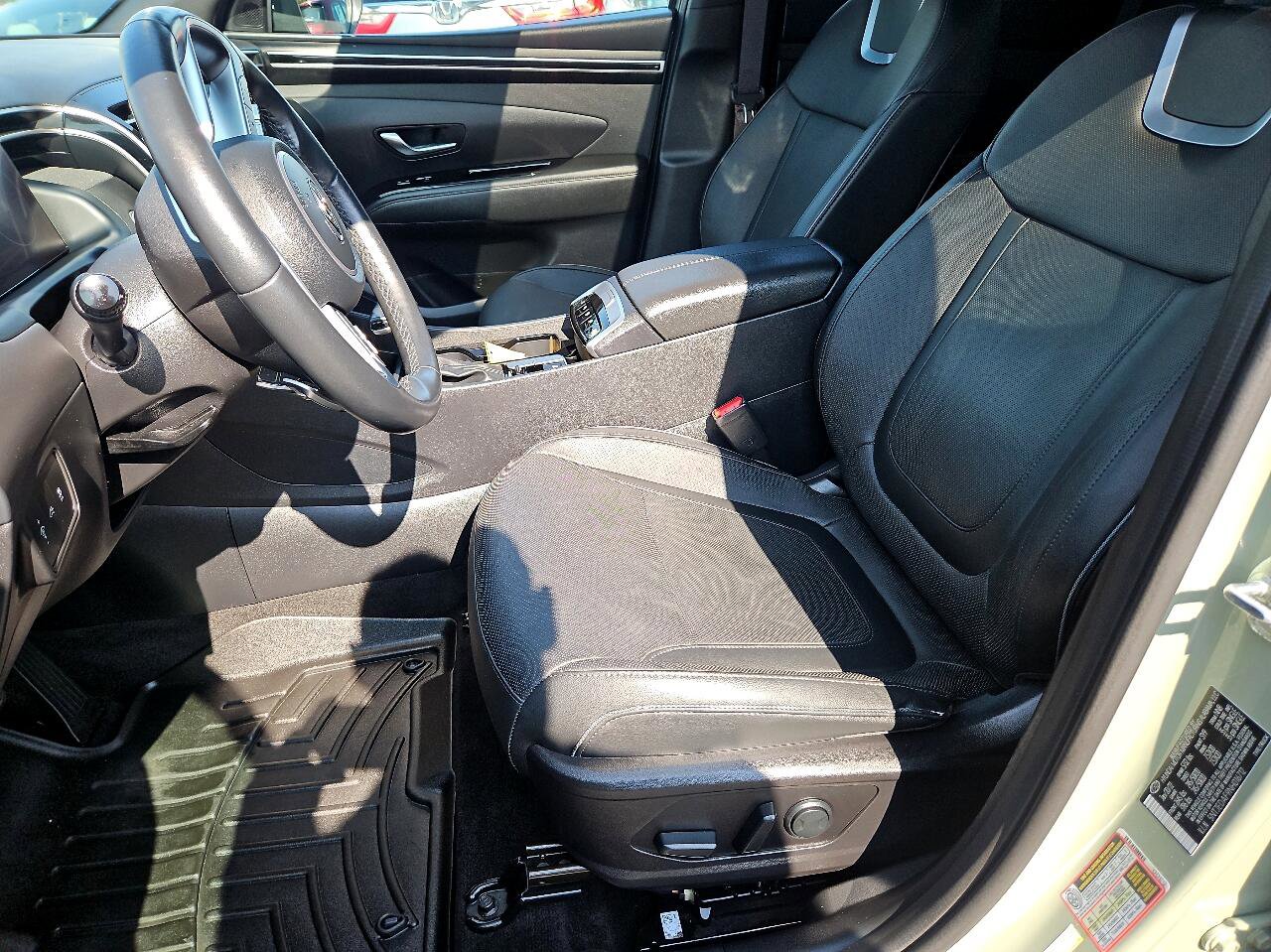 Used 2022 Hyundai Santa Cruz Limited image 16