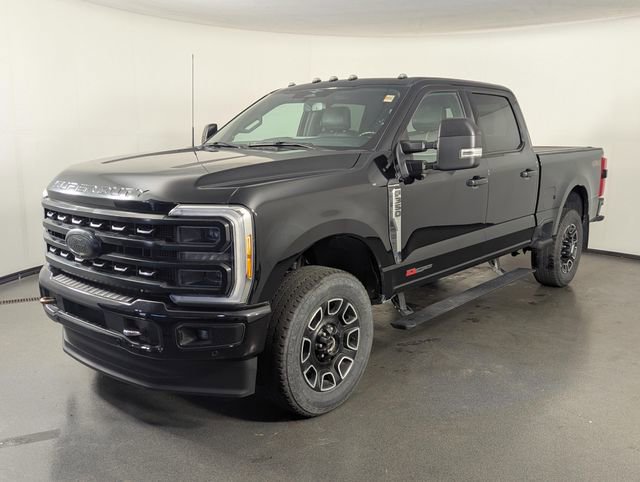 Used 2023 Ford F350 Platinum AWD/4WD image 4