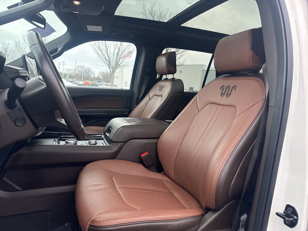 Used 2022 Ford Expedition King Ranch image 17