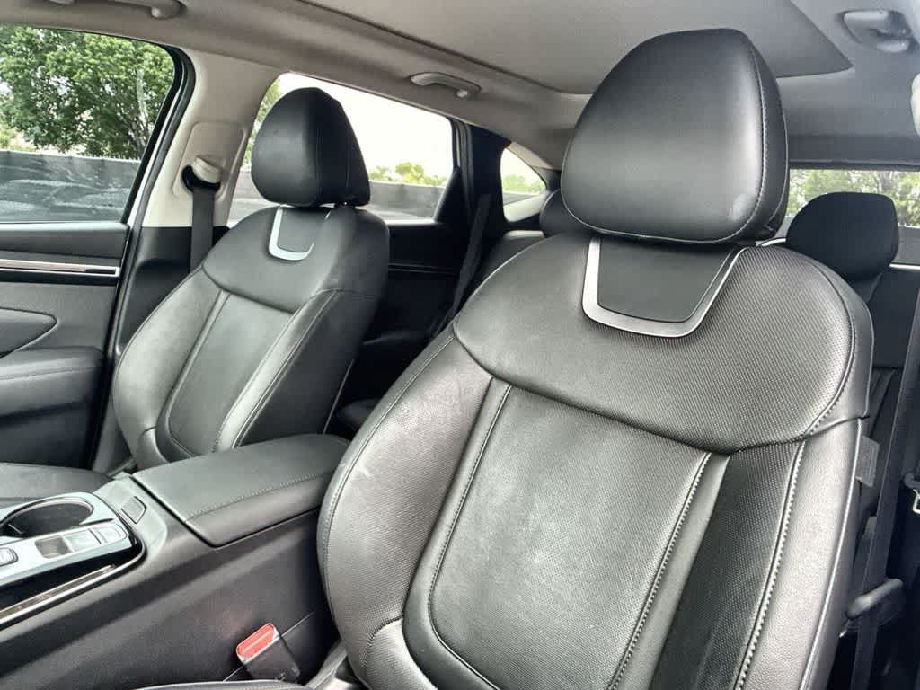 Used 2023 Hyundai Tucson Limited AWD/4WD image 14