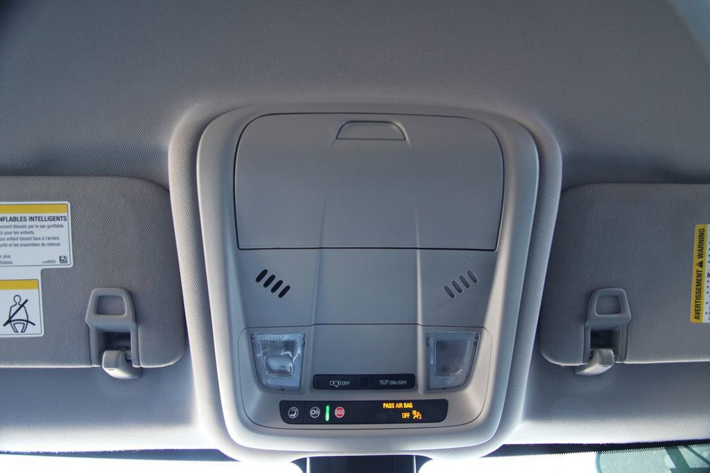 Used 2024 Chevrolet Equinox LT image 29