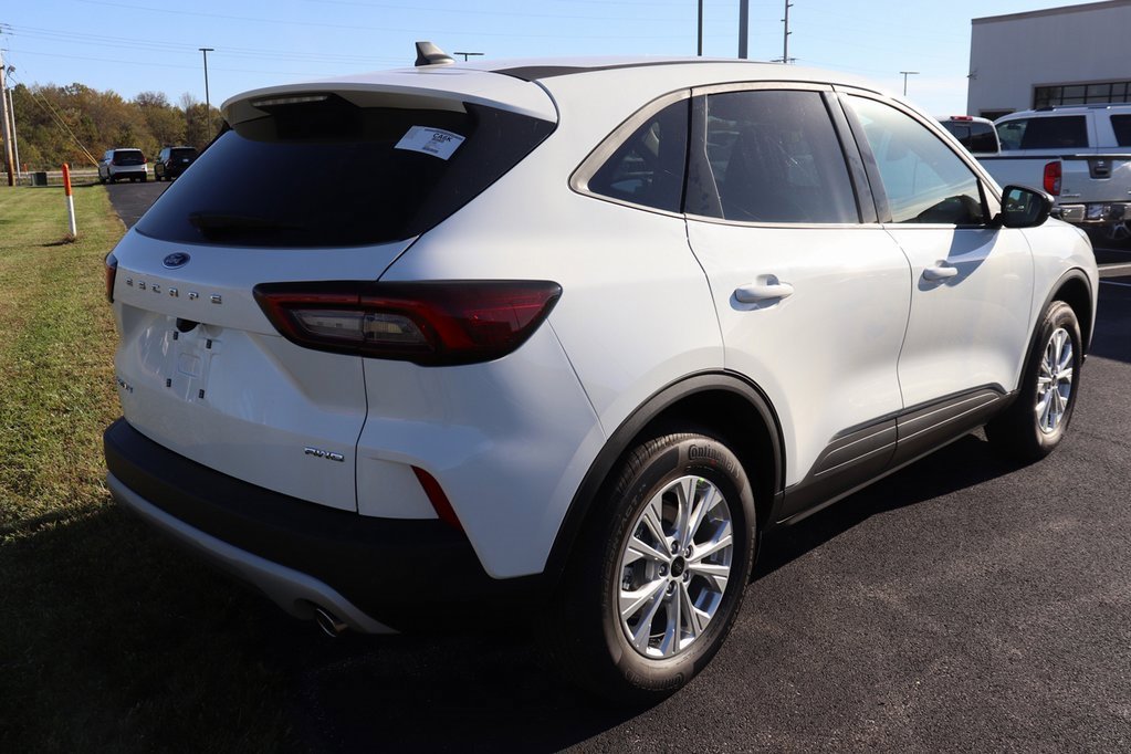 New 2026 Ford Escape Active image 15