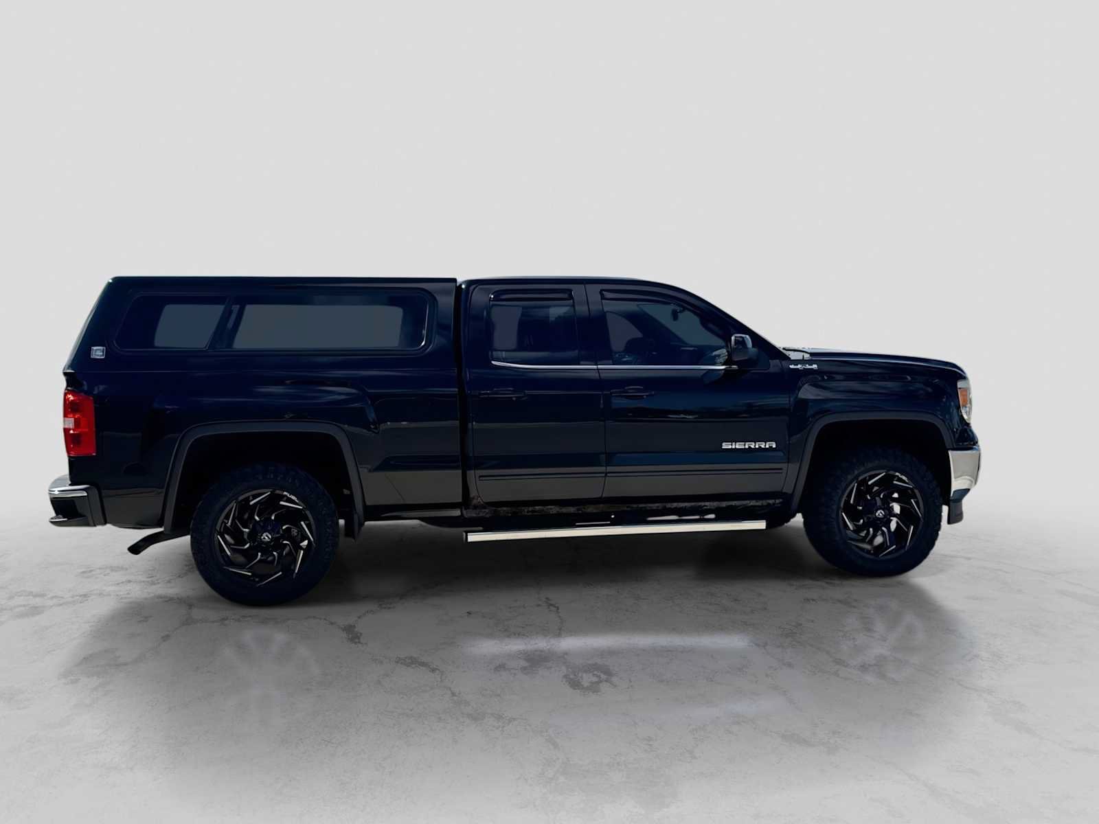 Used 2014 GMC Sierra 1500 SLE w/ SLE Value Package AWD/4WD image 7