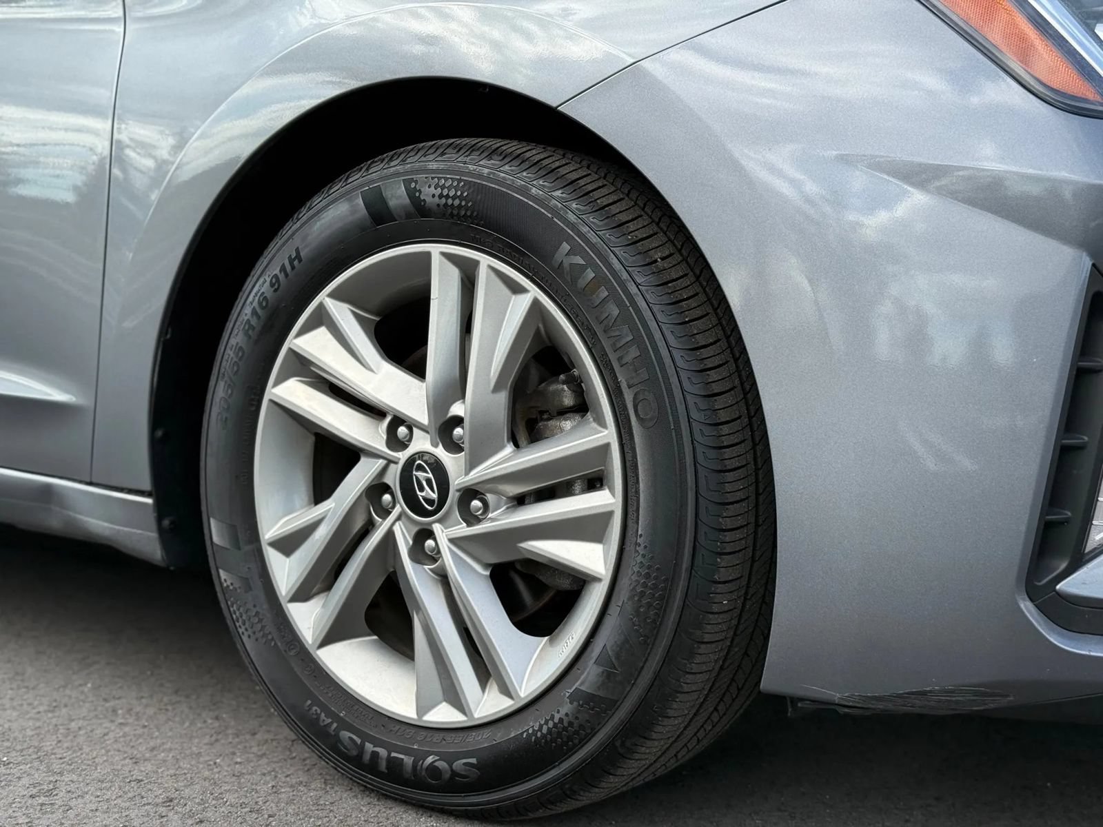 Used 2019 Hyundai Elantra SEL FWD image 10