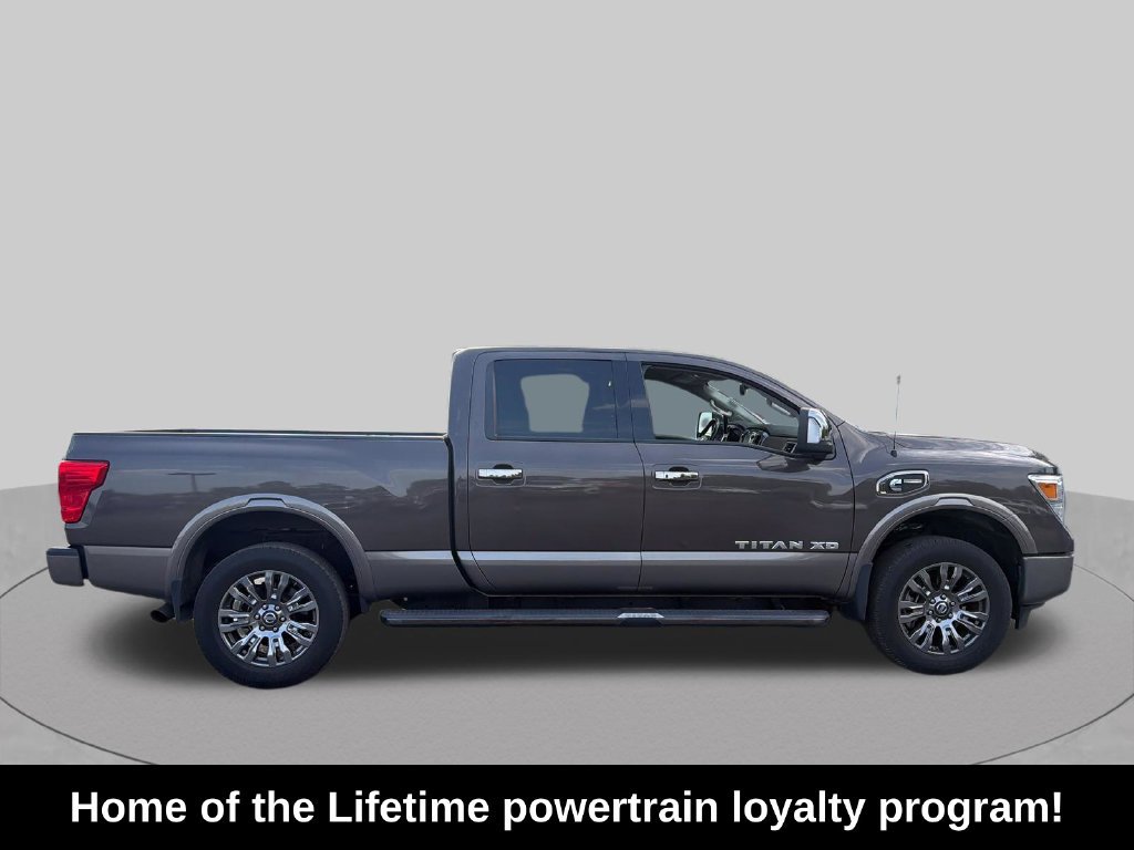 Used 2019 Nissan Titan Platinum Reserve AWD/4WD image 7