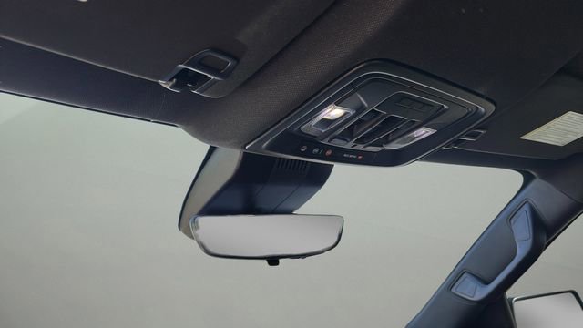 Used 2024 Chevrolet Silverado 1500 ZR2 w/ Technology Package image 29