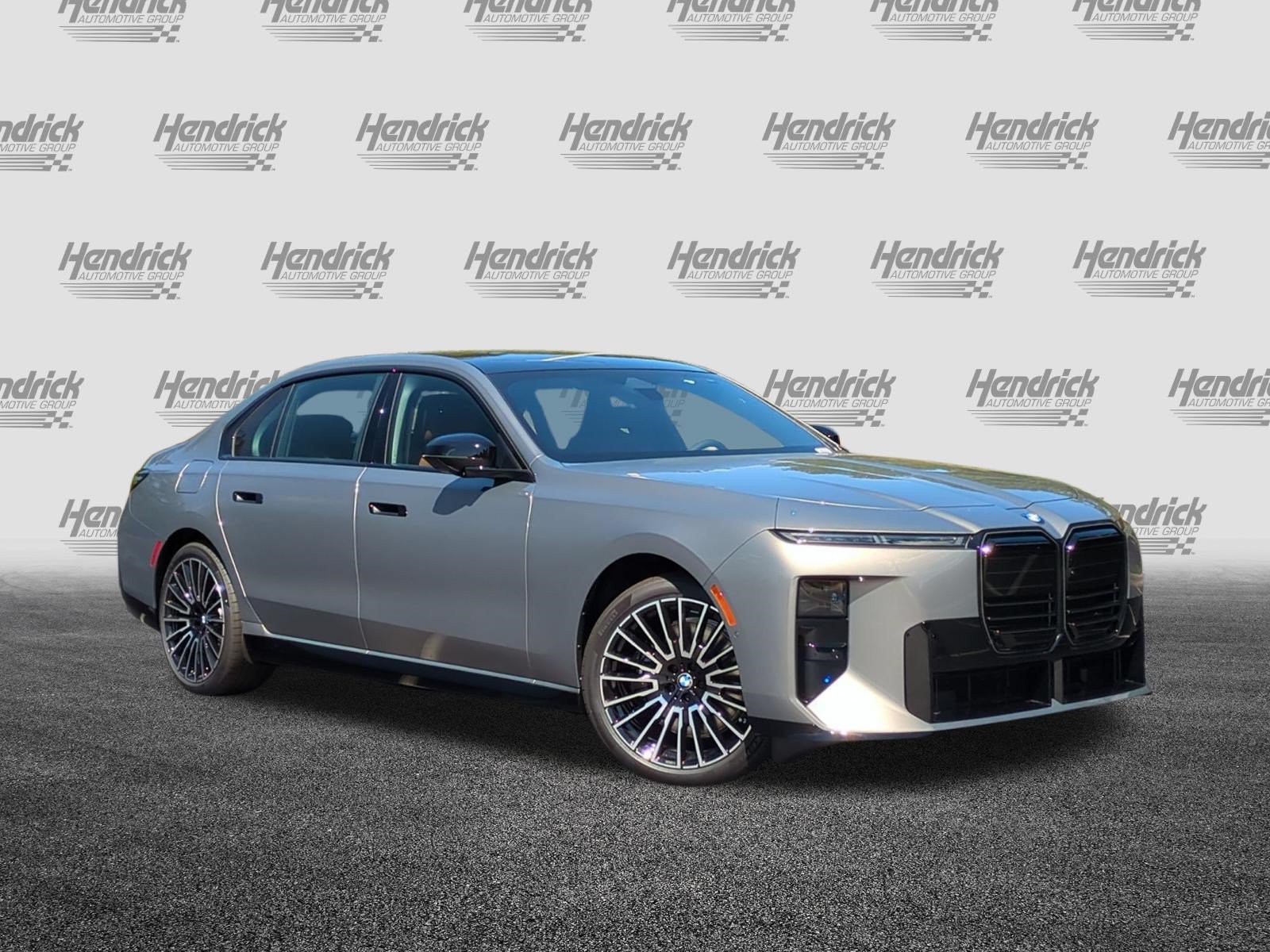 New 2027 BMW i7 xDrive50 w/ Executive Package AWD/4WD image 2