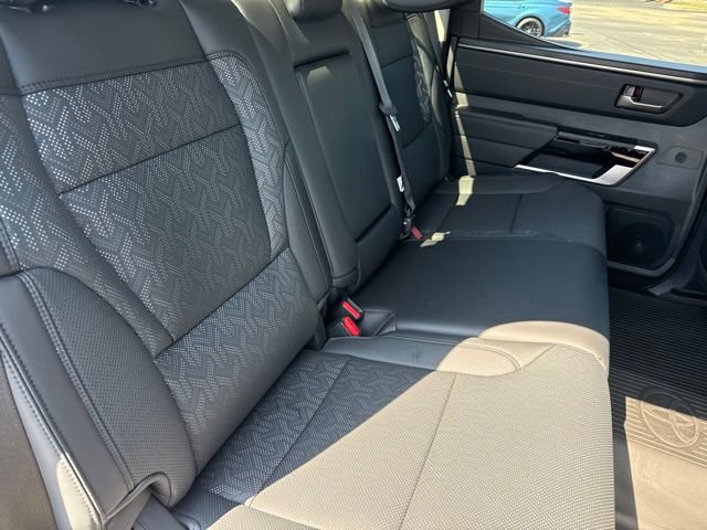 Used 2024 Toyota Tundra Limited AWD/4WD image 19