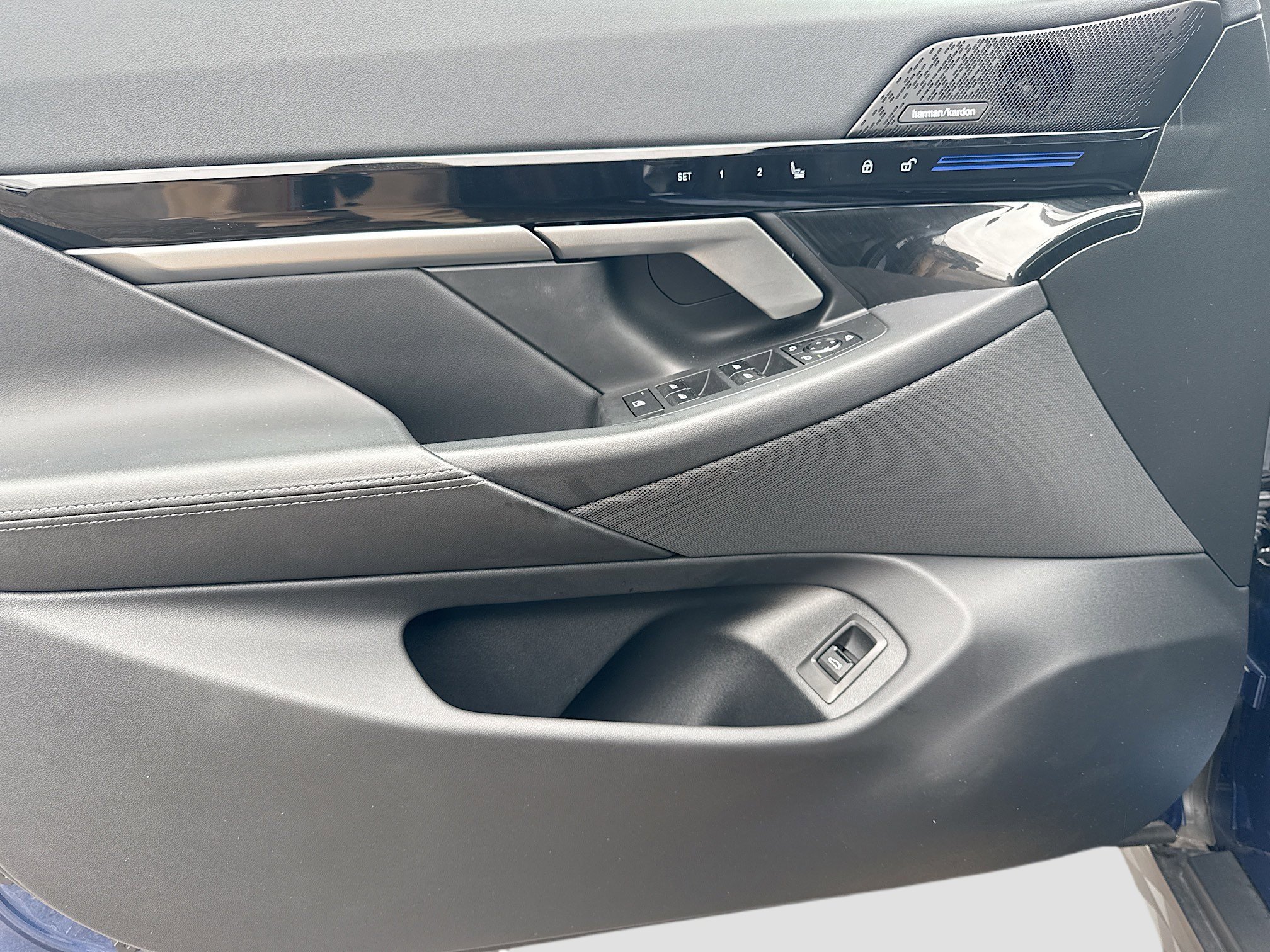 Used 2025 BMW 530i image 22