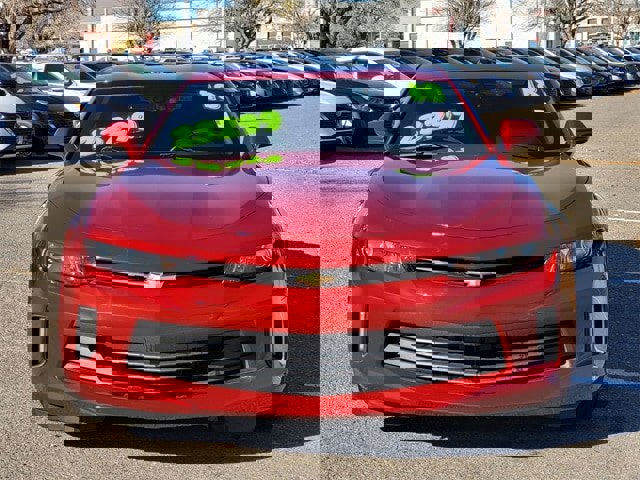 Used 2018 Chevrolet Camaro LT image 9