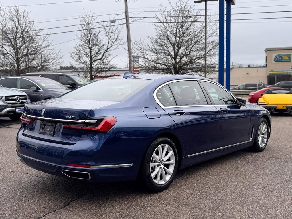 Used 2021 BMW 740i xDrive image 6