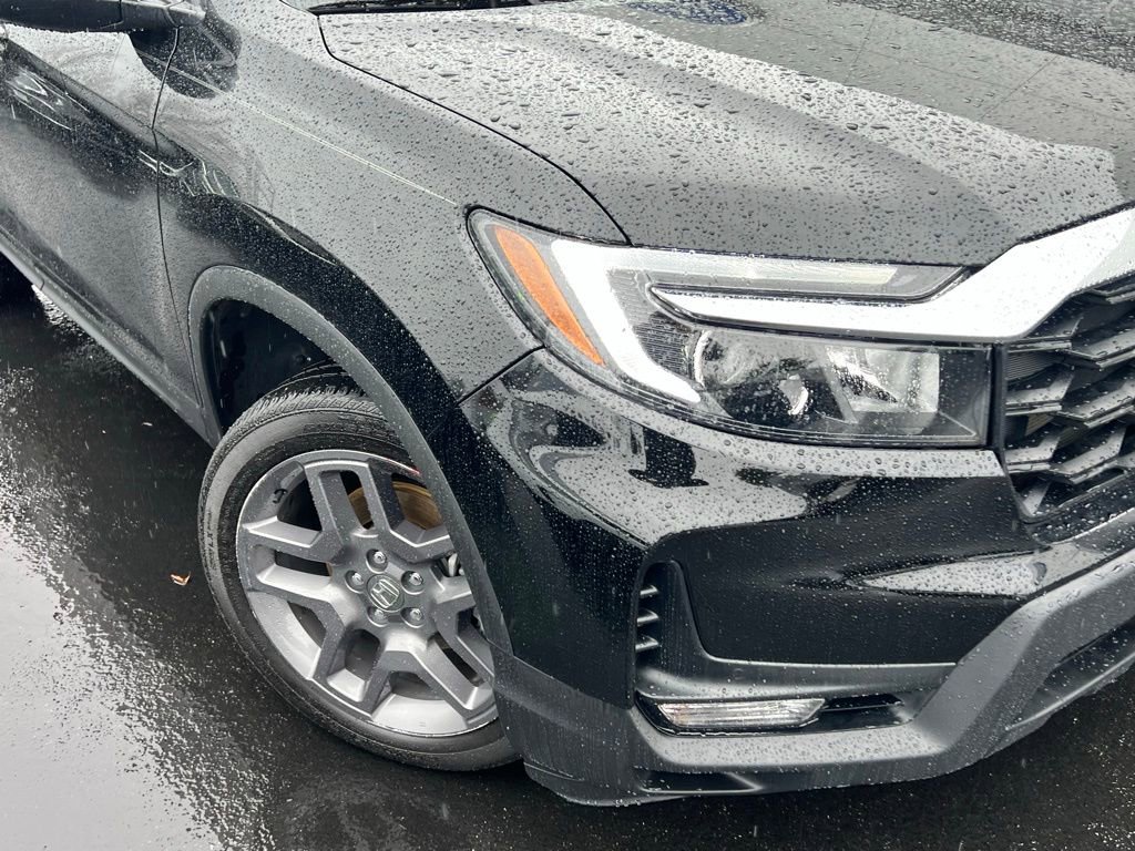 Used 2023 Honda Passport EX-L image 3