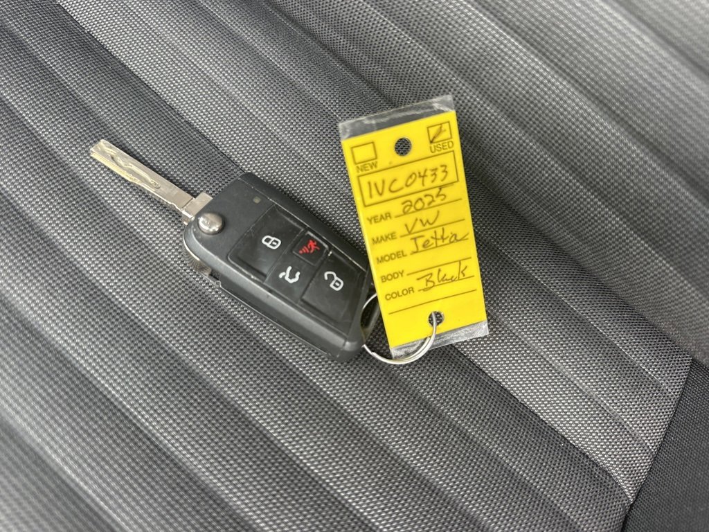 Used 2025 Volkswagen Jetta S image 29