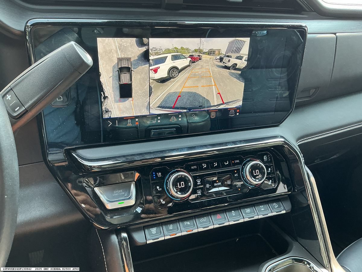 Used 2025 GMC Sierra 2500 AT4X AWD/4WD image 13