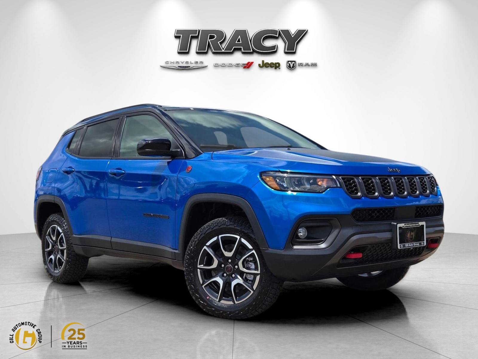 New 2026 Jeep Compass Trailhawk w/ Sun, Sound & Navigation Group AWD/4WD image 1