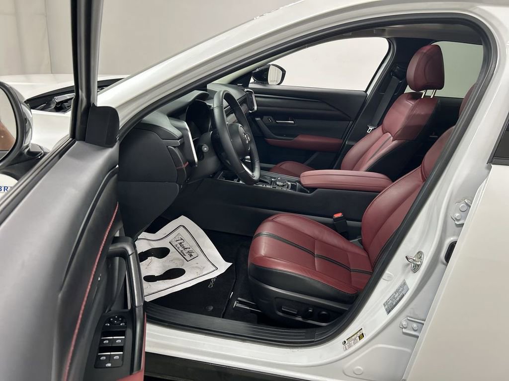Certified 2025 MAZDA CX-50 AWD 2.5 Hybrid w/ Cargo Package image 9