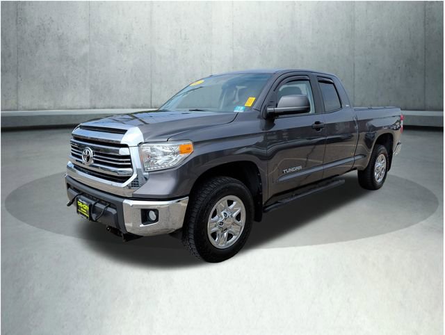 Used 2017 Toyota Tundra SR5 image 1