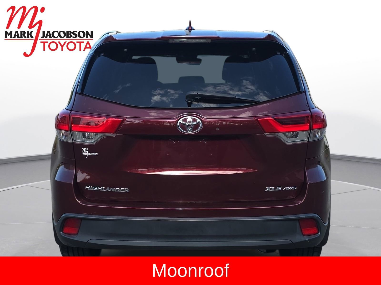 Used 2018 Toyota Highlander XLE image 10