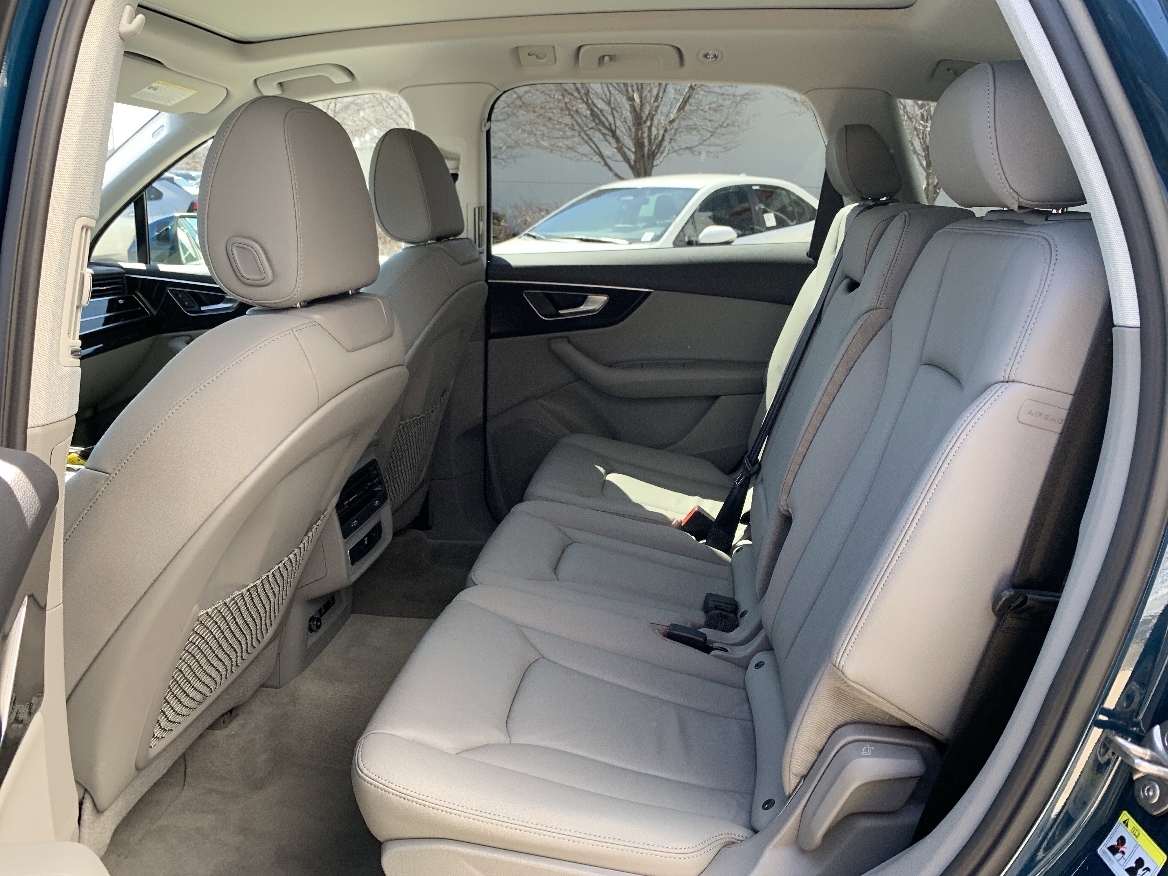 Used 2022 Audi Q7 3.0T Premium image 29